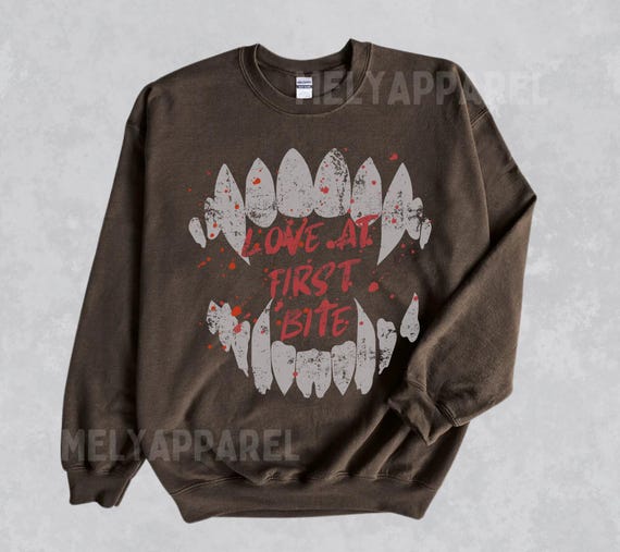 Dracula Sweatshirt Retro Halloween Sweater Vampire Crewneck Dark Romance Streetwear Horror Graphic Gift for Him or Her Monster Clothes