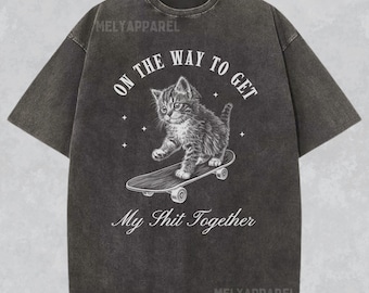 Cat Shirt Retro Graphic Tee Sarcastic Gift for Him Unisex Comfort Colors Crewneck Silly Tshirt Funny Meme T-shirt Weird Unhinged Clothes