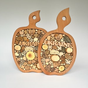 Ukrainian symbolic cutting board, wooden serving board, chopping board, Ukrainian gifts, snacks serving board, Ukraine souvenir