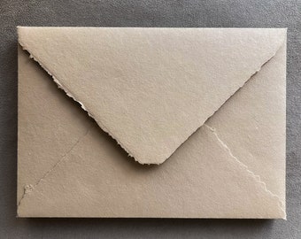 Biscuit DIN C5 Handmade Envelopes · 16 x 22.5 cm (6.3" x 8.86") · 170 - 225 gsm · 20 pcs · Deckled Edge Cotton Paper · Warm Beige