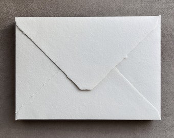 Meringue DIN C5 Handmade Envelopes · 16 x 22.5 cm (6.3" x 8.86") · 170 - 225 gsm · 20 pcs · Deckled Edge Cotton Paper · Off-White