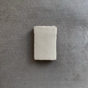 Mushroom Handmade Place-/Business Cards · 5.5 x 8.5 cm (2.17" x 3.35") · 285 - 350 gsm · 10 pcs · Deckled Edge Cotton Paper · Cool Beige