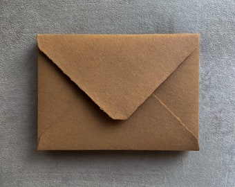 Cinnamon DIN B6 Handmade Envelopes · 13 x 18 cm (5.12" x 7.09") · 170 - 225 gsm · 20 pcs · Deckled Edge Cotton Paper · Terracotta