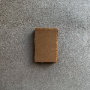 Cinnamon Handmade Place-/Business Cards · 5.5 x 8.5 cm (2.17" x 3.35") · 285 - 350 gsm · 10 pcs · Deckled Edge Cotton Paper · Terracotta