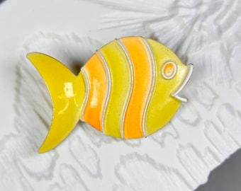Vintage Sarah Coventry signed goldfish brooch with enamels