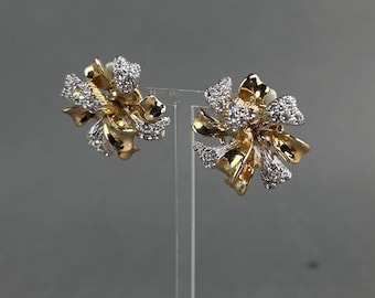 Vintage statement CINER ear clips with sparkling rhinestones.