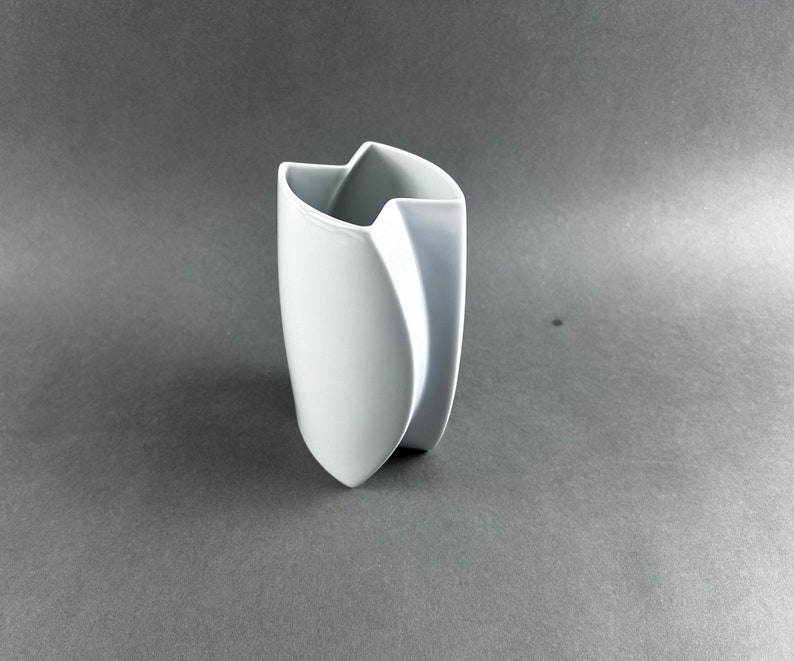 ROSENTHAL Germany Op Art Porcelain Table Vase TAURUS. Design by Jan Van