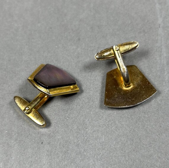 Große vintage dunkel/grau  Perlmutt goldfarbene unisex Manschettenknöpfe aus 1950er. View 6