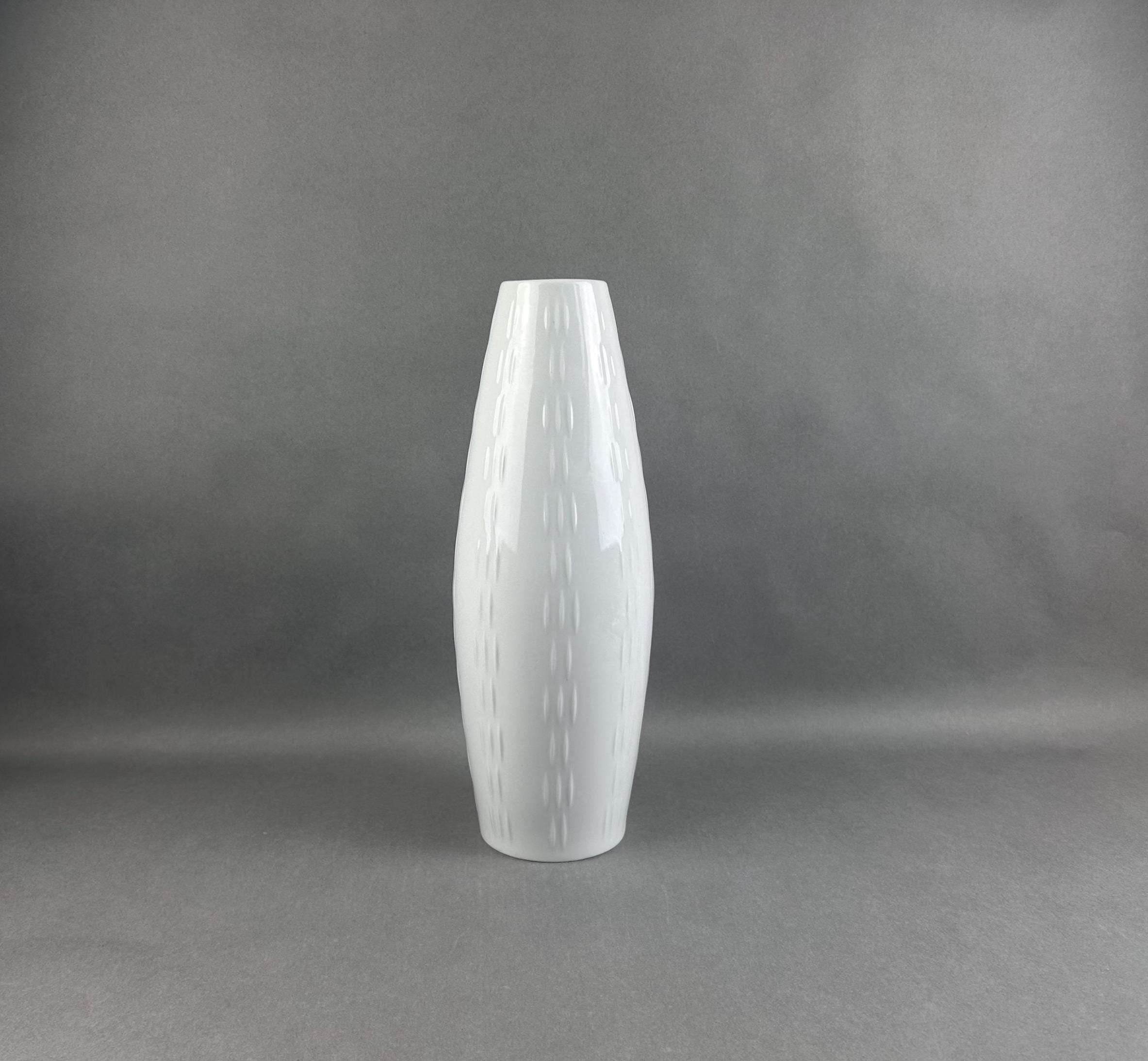 Large Vintage 1950s GEROLD BAVARIA White Porcelain Vase / Flower Vase. Height 36 Cm