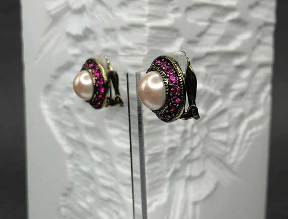 Rare HEIDI DAUS Statement Ear Clips/earrings With Faux Pearl  display picture 1