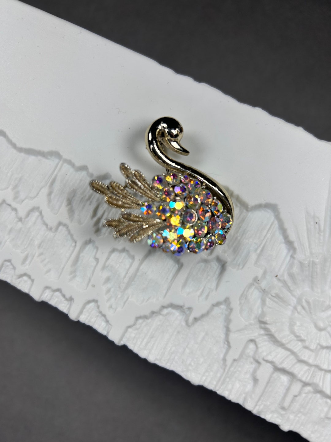 Broche Vintage Canard - Bronze Doré Et Strass - Excellent état - Bijou Rétro Unisexe