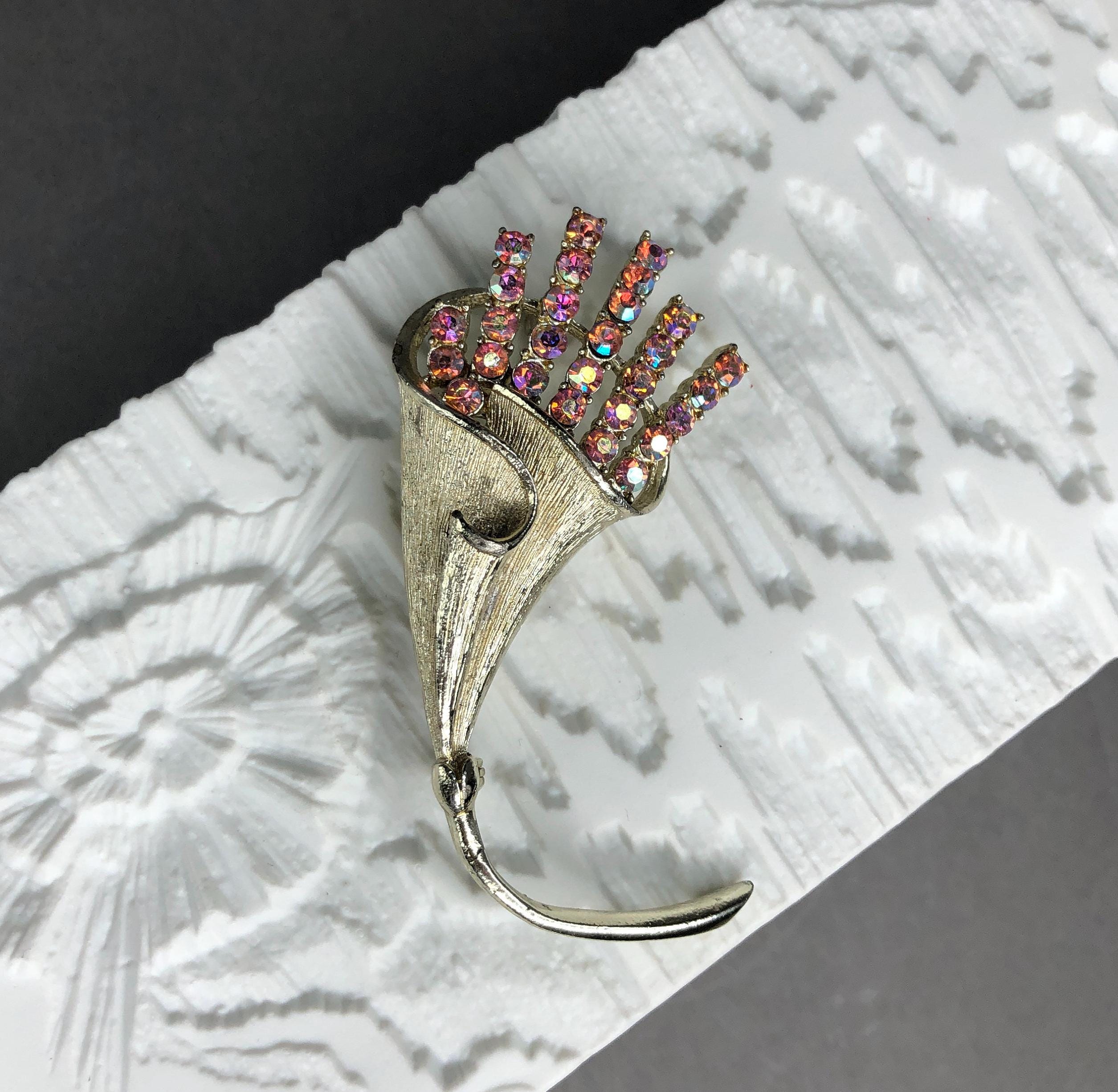 Coro Pegasus ロケットブローチ　ヴィンテージ Coro Pegasus ロケットブローチ ヴィンテージ Vintage Coro Pegasus