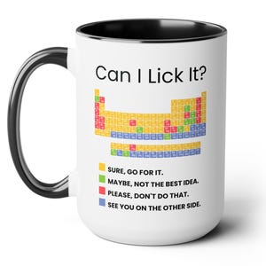 Grappige periodiek systeem mok mag ik het likken chemie cadeau, mok wetenschapsleraar, STEM student koffiekopje, nerdy wetenschapper cadeau