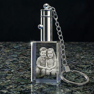 Cristal fotográfico 3D personalizado - Regalo de cristal grabado con láser personalizado imagen 4