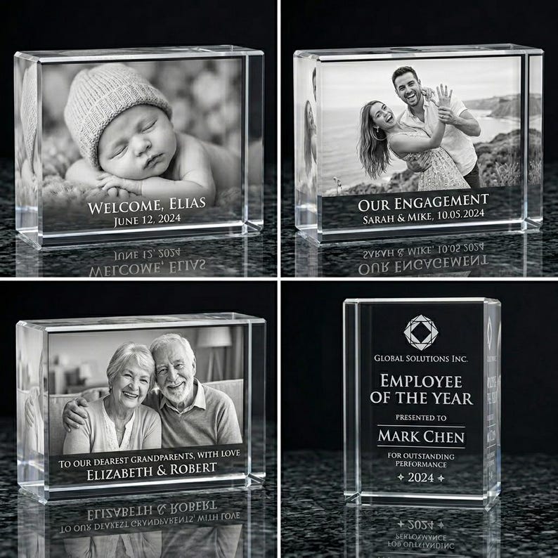 Puede incluir: Cuatro bloques de fotos de vidrio transparente con im&aacute;genes en blanco y negro. Uno muestra un beb&eacute; con el texto "WELCOME, ELIAS JUNE 12, 2024". Otro dice "OUR ENGAGEMENT SARAH & MIKE, 10.05.2024". Un tercero tiene una pareja con el texto "TO OUR DEAREST GRANDPARENTS, WITH LOVE ELIZABETH & ROBERT". El &uacute;ltimo es un premio negro con texto.