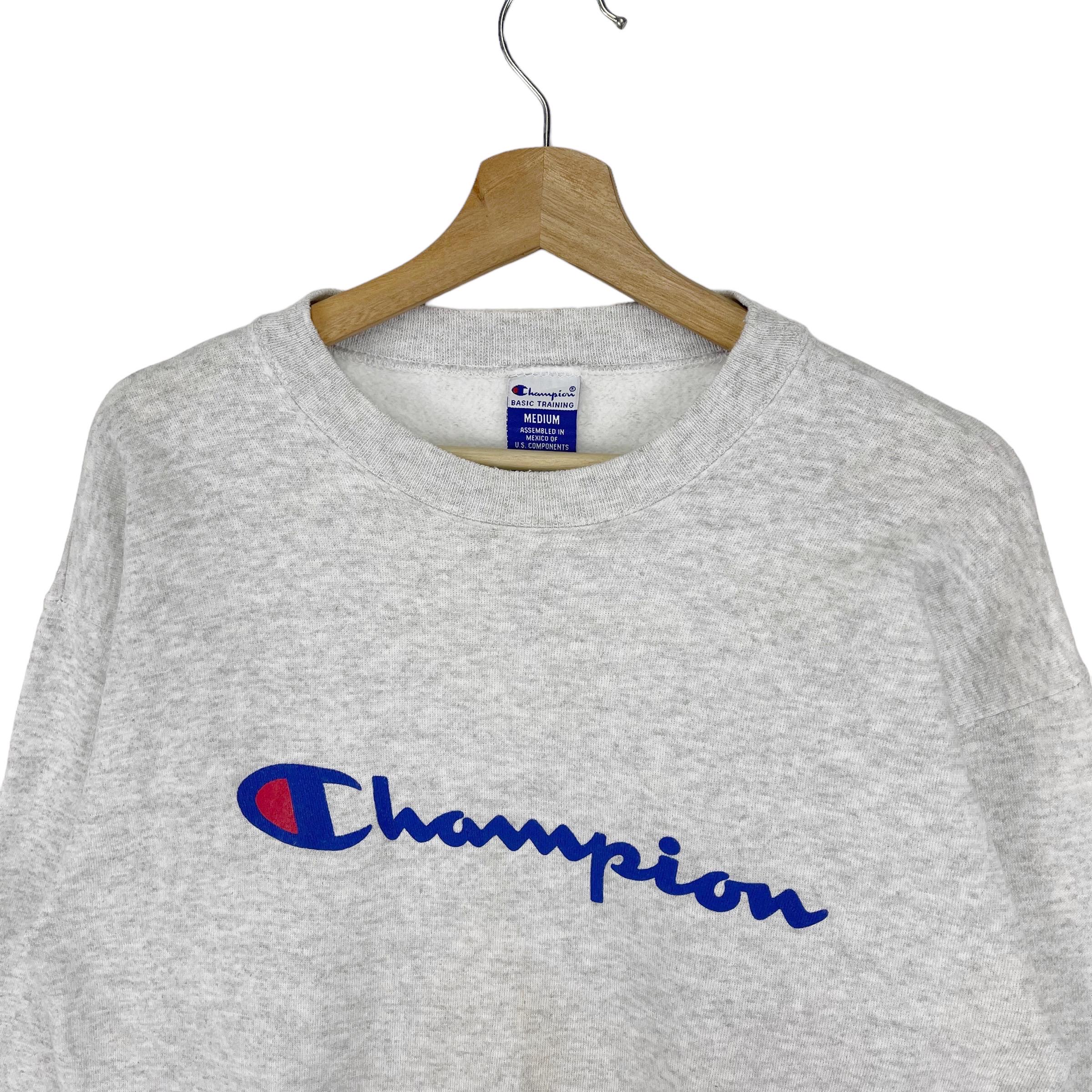 ファッションシーンで話題のこれから流行るブランド12選 Vintage Jumper Pullover Logo Big Sweatshirt Champion 90's トップス