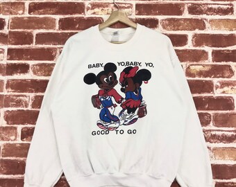 Vintage Mickey Minnie Sweatshirt Crewneck Big Logo Mickey Disneys Jumper Pullover Sweatshirt Size Medium