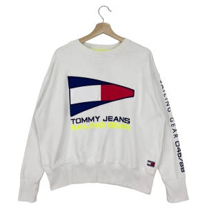 Vintage Timmy Hilfiger Sailing Gear Sweatshirt Embroidered Big Logo Pullover Jumper Sweatshirt Size Medium