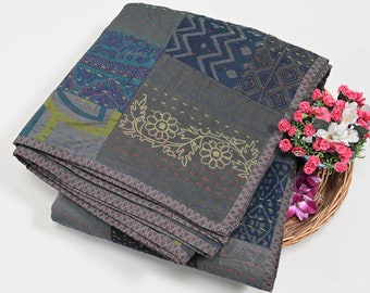 Boho bedspread, Patchwork Kantha Quilt, Bohemian bedcover, handmade, organic cotton, Reversible, Jaipur Quilt, King size