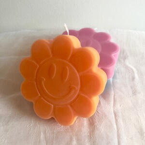 Smiley Flower Decorative Candle