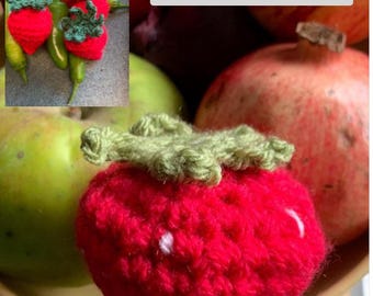 Pack of 3 Crocheted Catnip Cat Toys.  Blueberries, strawberries, rainbow carrots, cauliflowers, chilli’s, olives and many more designs