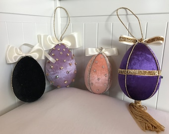 Easter eggs with rhinestones