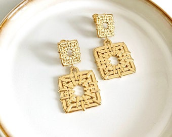 Gold earrings, Statement earrings, 18 gold-filled earrings, waterproof earrings, Original gift for her, Drop earrings
