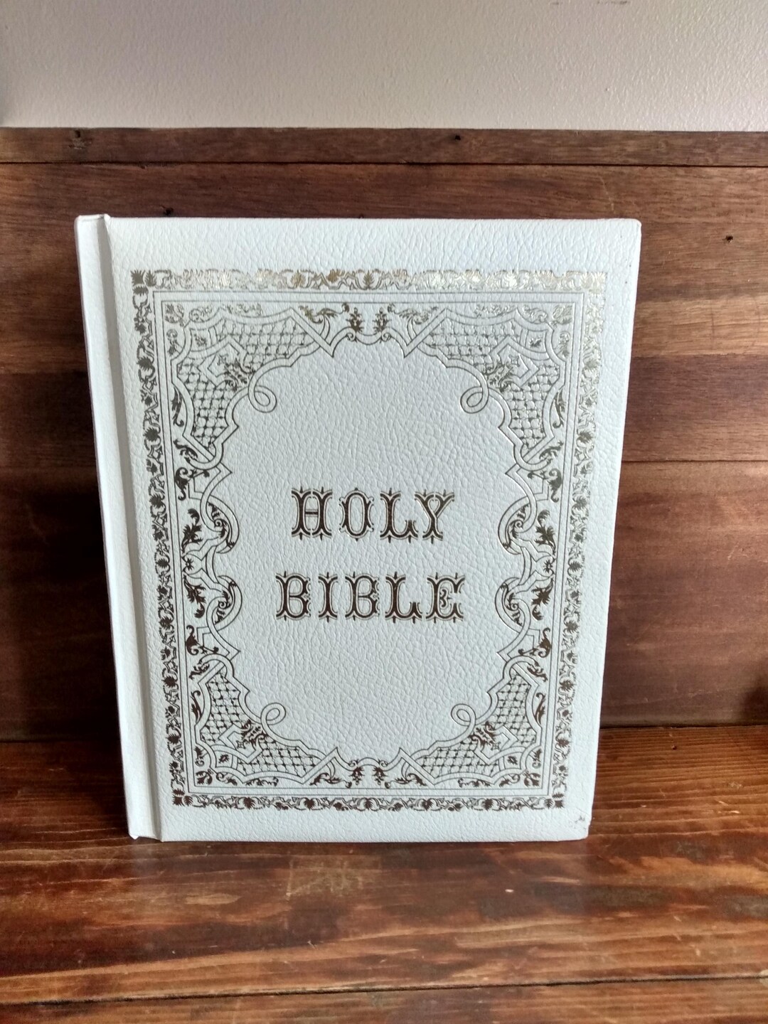 Vintage 1974 Holy Bible Old & New Testament King James Version, Family ...