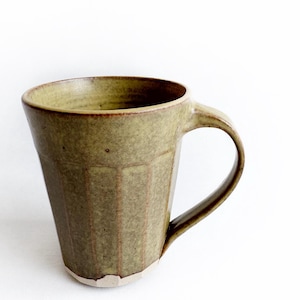 Grand mug à facettes 25cl en céramique artisanale