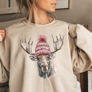 Moose Sweatshirt, Moose Wildlife Sweater, Nature Crew Neck, Camping Crewneck, Moose Lover Gift, Winter Moose Sweater, Canada Alaska Travel
