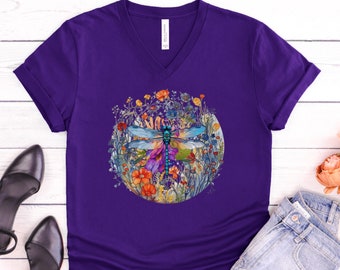 Camiseta de libélula con cuello en V, camiseta bohemia, camiseta de entomología, camiseta floral de libélula, camiseta de insectos, regalo para amantes de las libélulas, ropa cottagecore