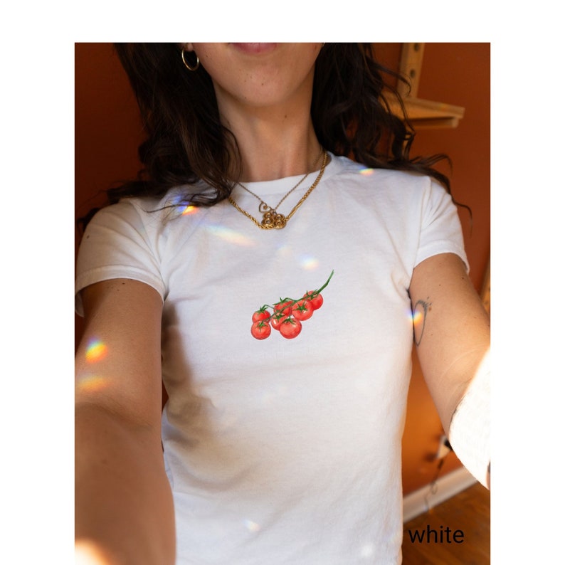 Retro Tomato Graphic Tee, Tomato Girl Baby Tee, Coquette Baby Tee, 90s Baby T-Shirt, Y2K Aesthetic, Vintage Fruit Print, Foodie Shirt image 5