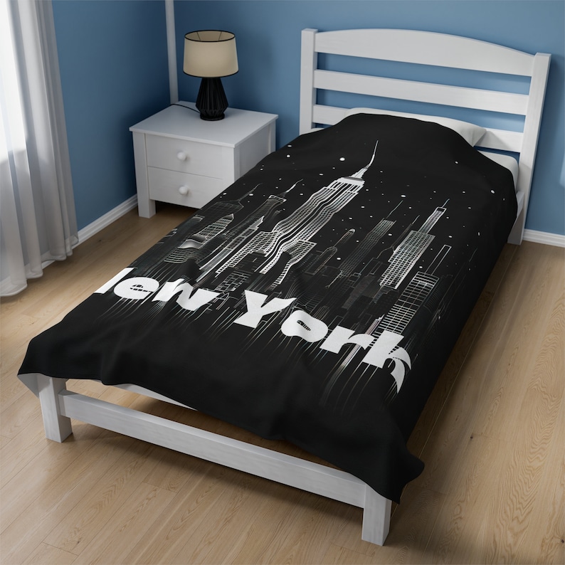 New York City Skyline Blanket, NYC Blanket, NYC Bedroom Decor, NYC Gift, New York City Gift, Soft Throw Blanket for Couch, Modern Bedroom image 5