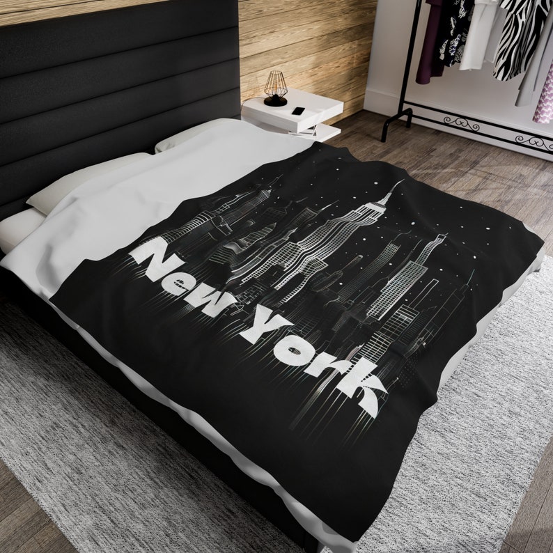 New York City Skyline Blanket, NYC Blanket, NYC Bedroom Decor, NYC Gift, New York City Gift, Soft Throw Blanket for Couch, Modern Bedroom image 6