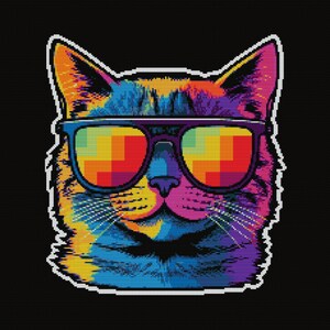 Peut inclure: Un chat pixelisé coloré portant des lunettes de soleil arc-en-ciel. La fourrure du chat est un mélange de bleu, violet, jaune, orange et rose. Les lunettes de soleil ont une monture noire et un motif arc-en-ciel pixelisé.