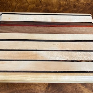 Hardwood Edge Grain Cutting Board (Small)