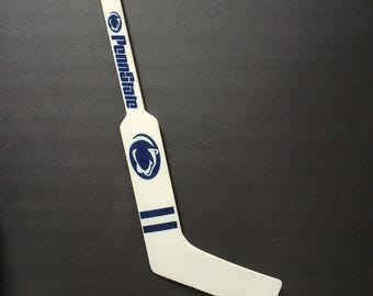 Mini palo de hockey de portero de plástico de 19" de InGlasCo Penn State