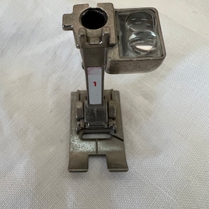 Bernina “New Style” Sewing Feet with red numbers