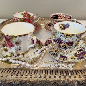 Exquisite English Bone China Teacups