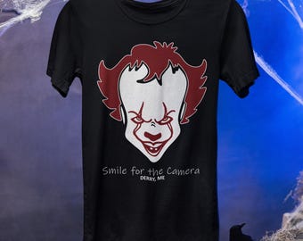 Gruselige Clown Bella+Canvas Shirt: Gruseliges Halloween T-Shirt