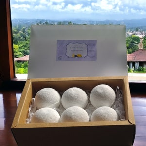 Tropical Escape Natural Bath Bombs Set Aromatherapy Epsom Salt Sweet Almond Oil Essential Oils