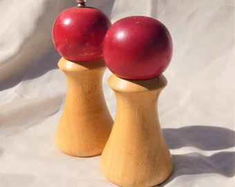 Wooden Salt Shaker and Pepper Grinder Mill with Red Ball Tops Vintage Chyn Tai