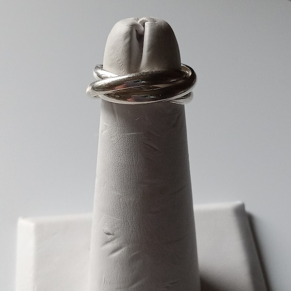 Sterling Silver Triple Interlocking Bands Rings, Vintage, Size 4.5