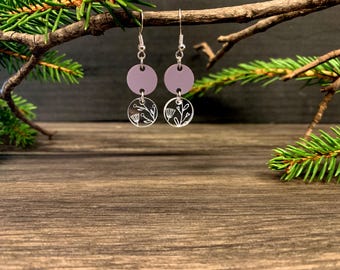 Customizable Petite Floral Earrings, Acrylic Lightweight Round Jewelry, Dangle Geometric Drop Earring, Laser Cut Floral Design