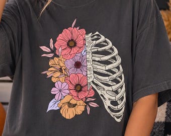 Ribcage Skeleton Shirt | Halloween Comfort Colors Tee for Women | Spooky Season Top