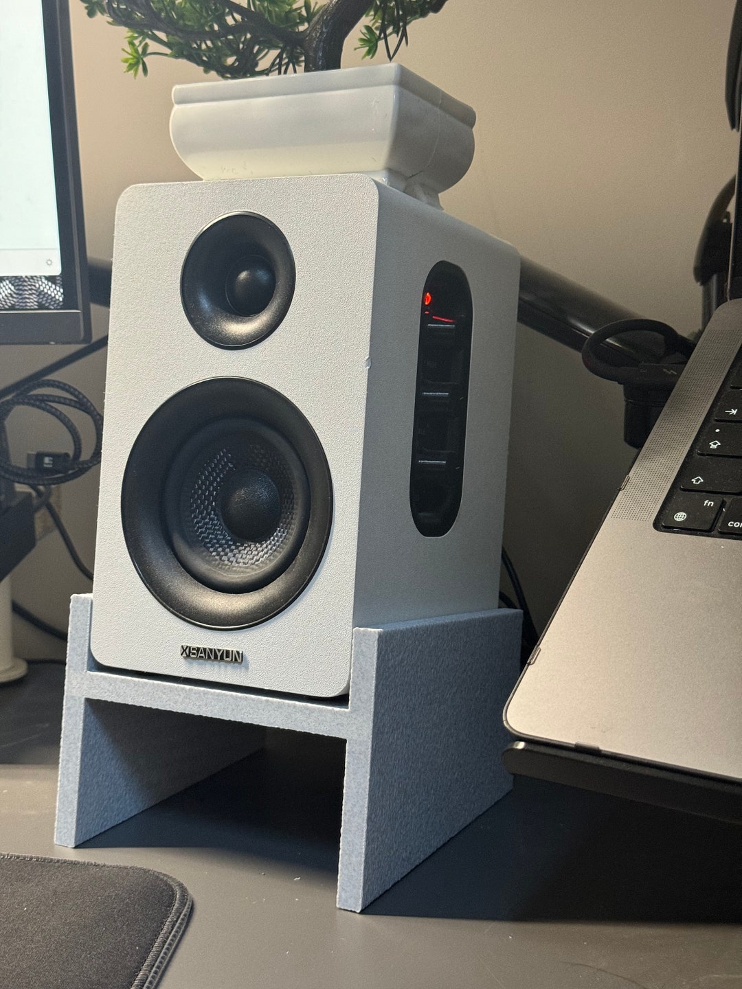 【引取歓迎】スピーカースタンド　ペア　自作品 スピーカースタンド（ペア） - コンクリートブロック風装飾 - Etsy 日本