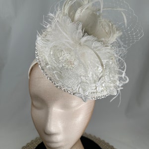 Bridal fascinator