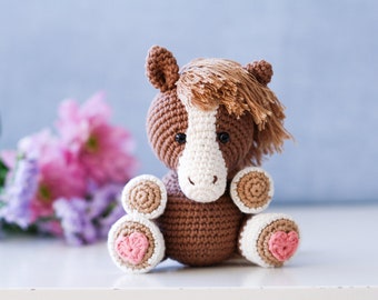 Azra's Love Horse Crochet Pattern / Unicorn crochet pattern