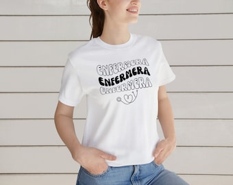 Enfermera T-Shirt, Camisa para enfermera, Latina Nurse Shirt, Spanish Nursing School, Nursing school graduation, Regalo para enfermera