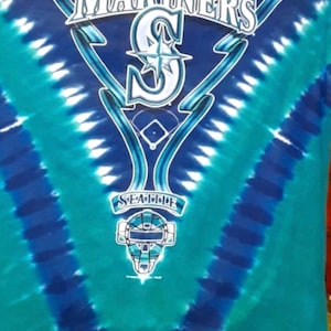 Seattle Mariners tie dye t shirt with print on front. Vintage. Size XXL ,& Large.